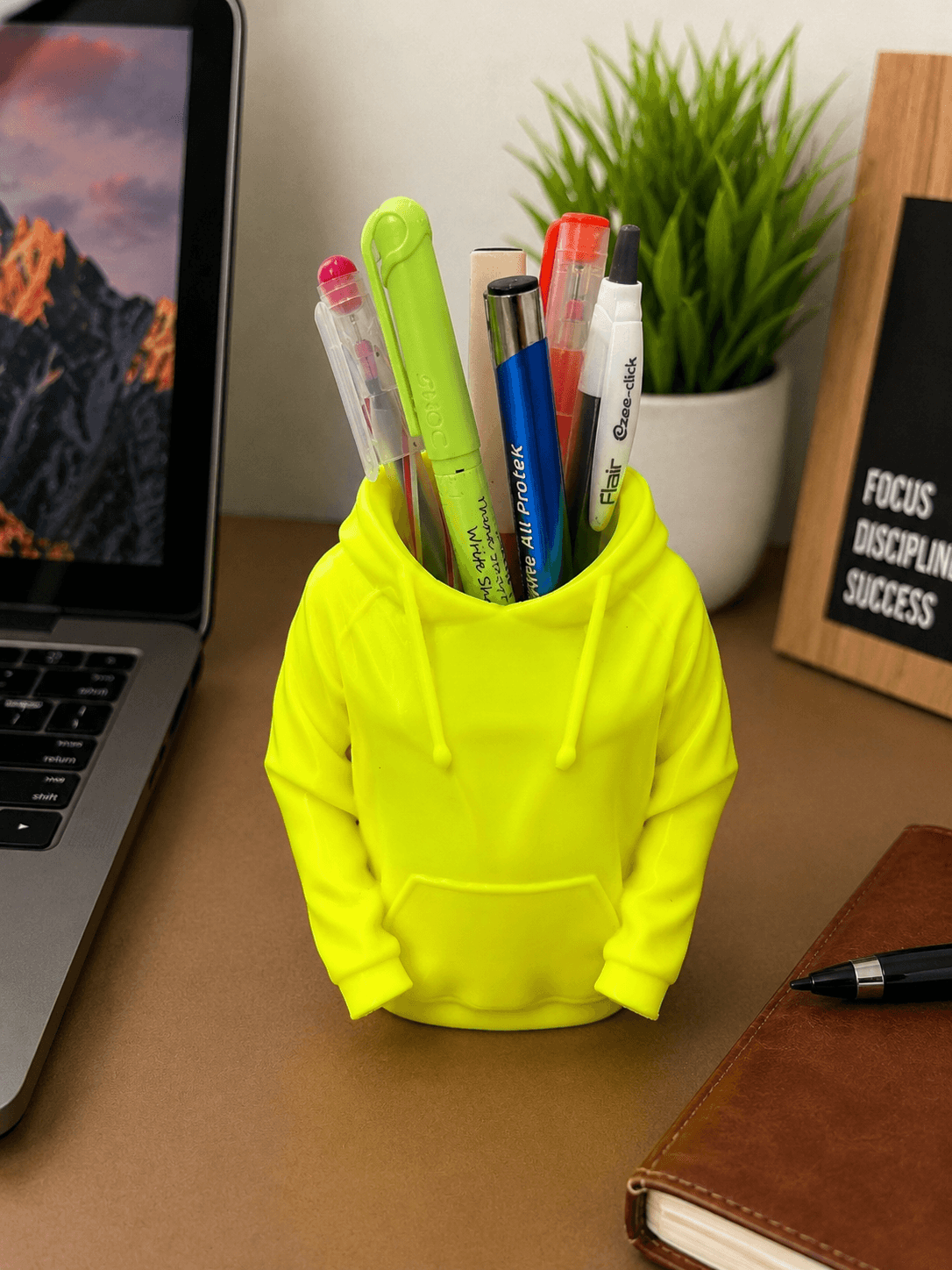 Hoodie Pen Holder | 3D Printed Desk Organizer | Sweatshirt Pencil Stand 3