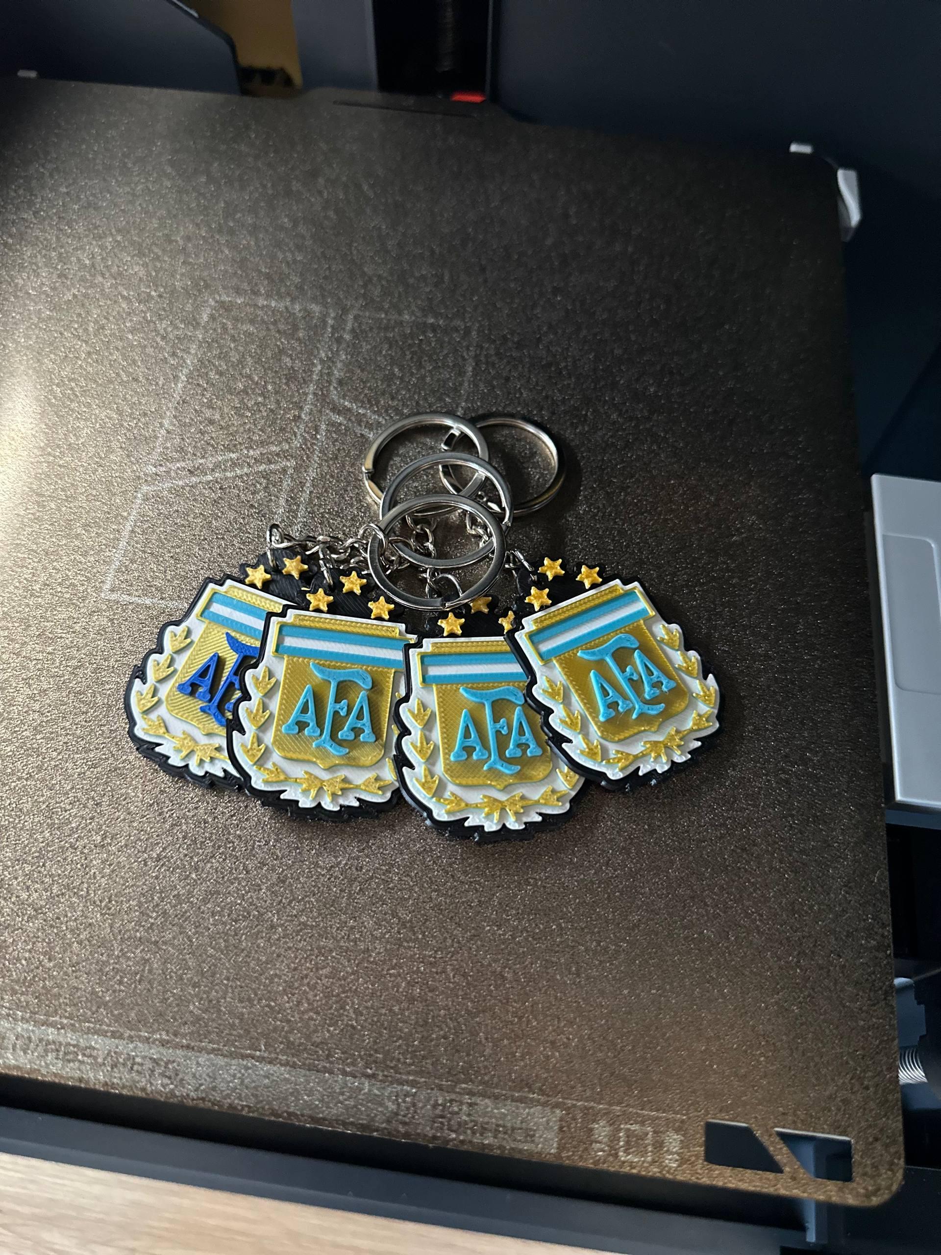 3D printed Argentina AFA football crest keychain — detailed multi-colour fan gift by LayerPop